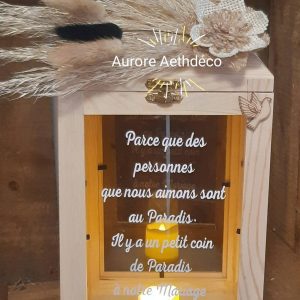 Lanterne hommage défunts en bois personnalisée bohème champêtre touche de noir pour mariage ou baptême