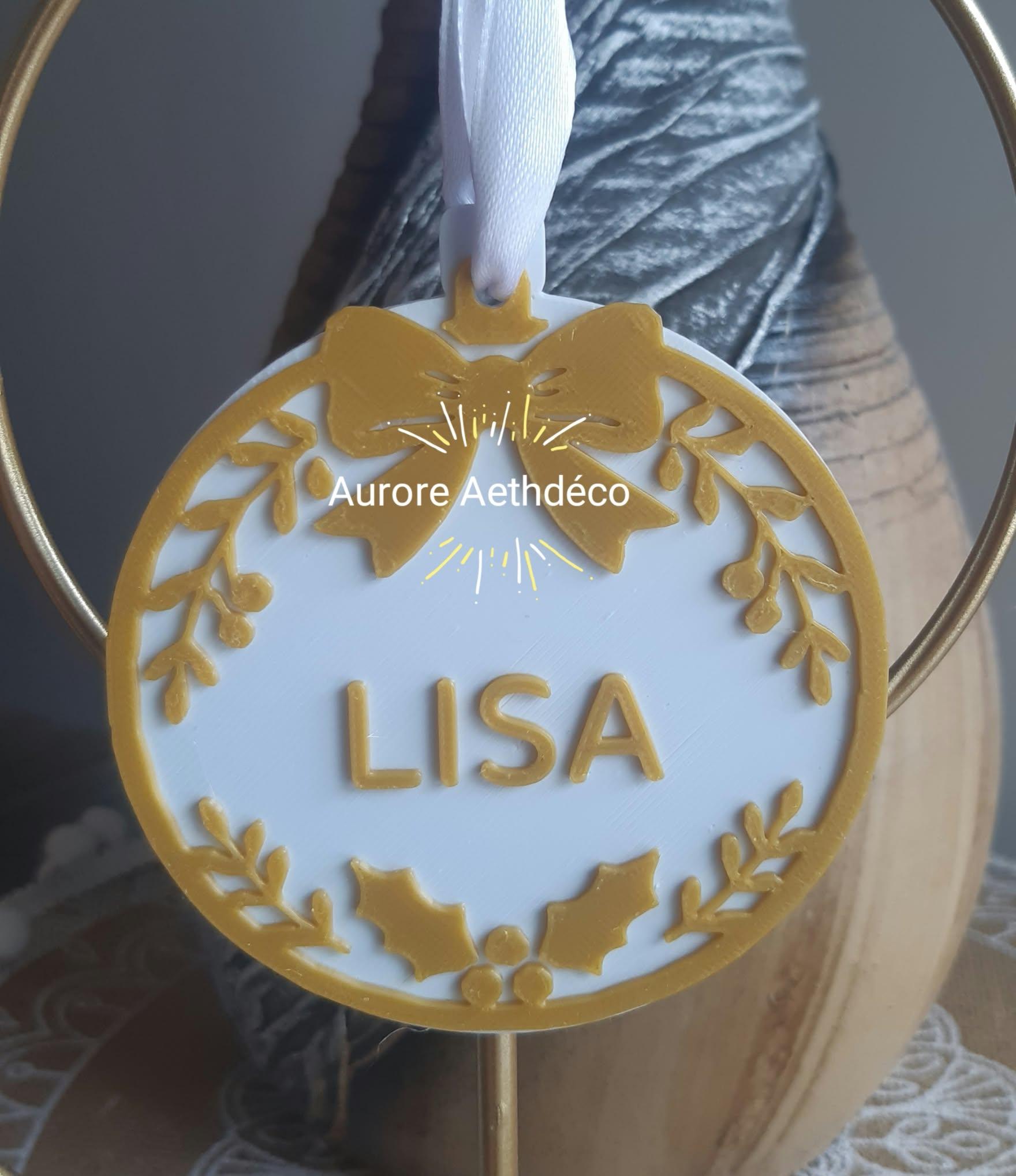 Boule de Noël personnalisée en relief – Prénom, nœud, couronne végétale & houx – Image 5