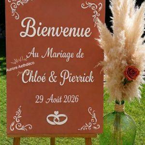 Panneau de Bienvenue de Mariage Personnalisé arabesque, teinte au choix écriture Blanche 50 x 70 cm