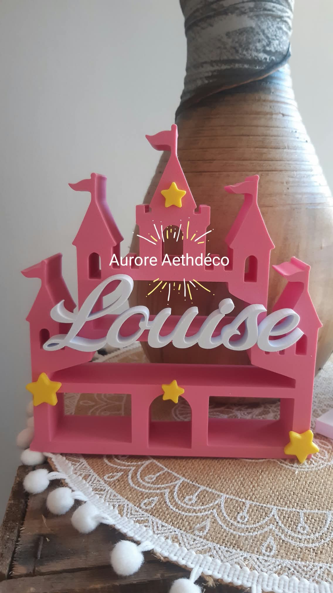 Château de princesse décoratif personnalisé en relief – Prénom & petites étoiles